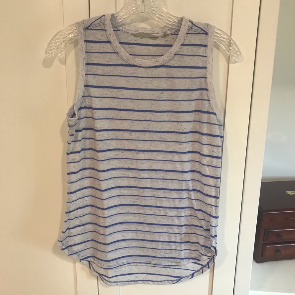 Athleta Muscle Tee